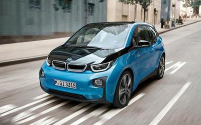 同價位燃油車與電動車 我是如何選擇電動車的